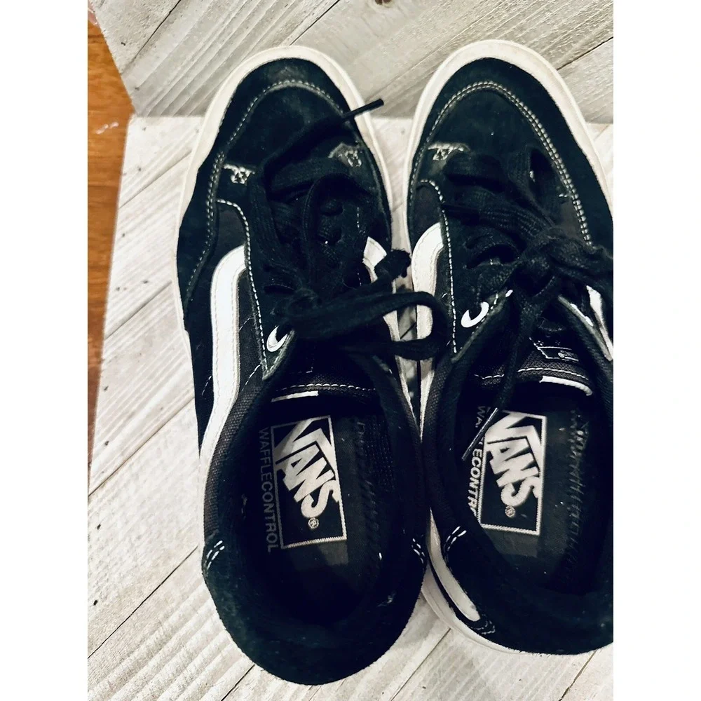 Size 6.5 Vans Off The Wall Skateboarding Sneakers Shoes‎ Black White Low Top
